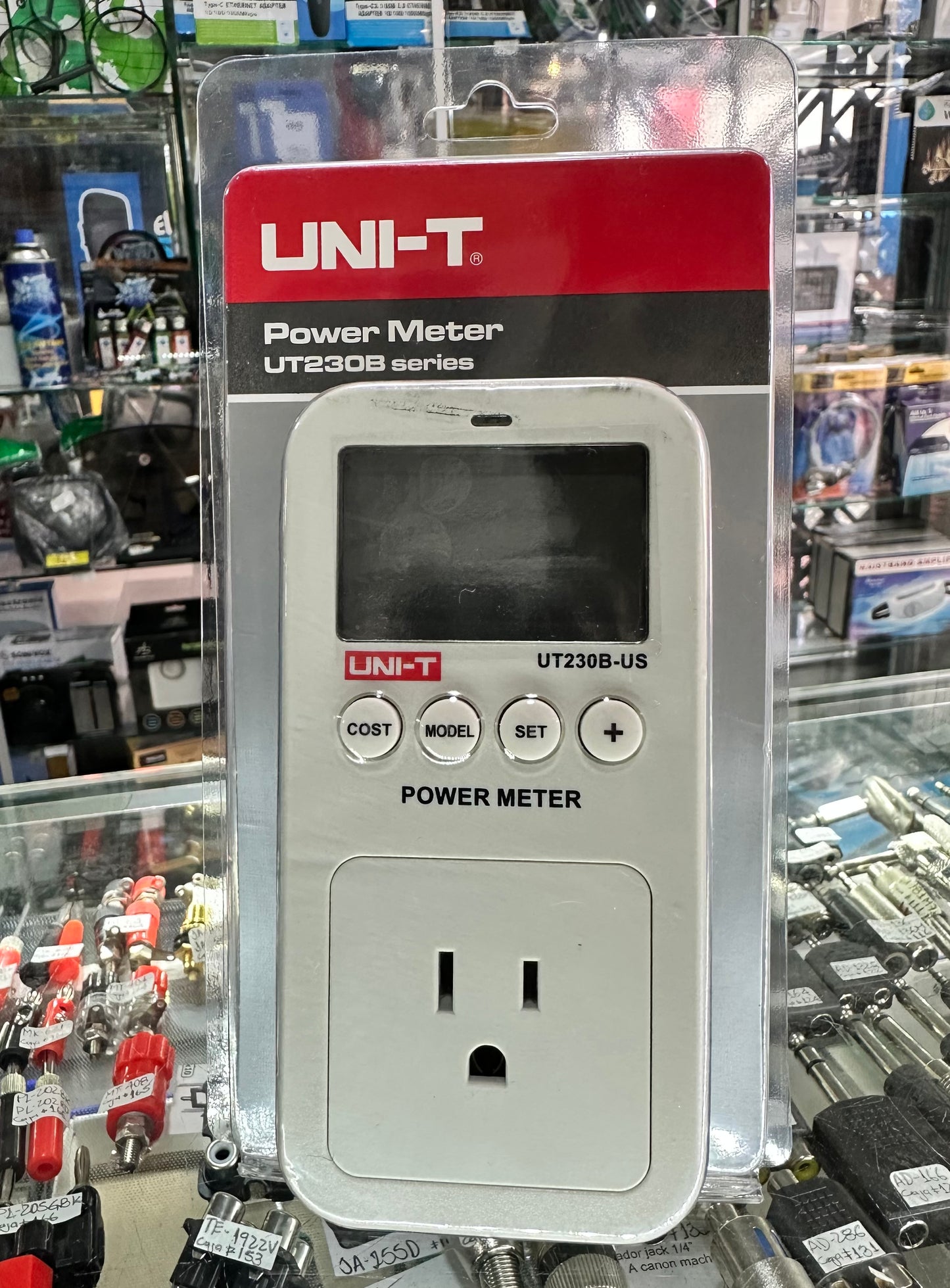 Medidor de Consumo de Energía UNI-T UT230B-US