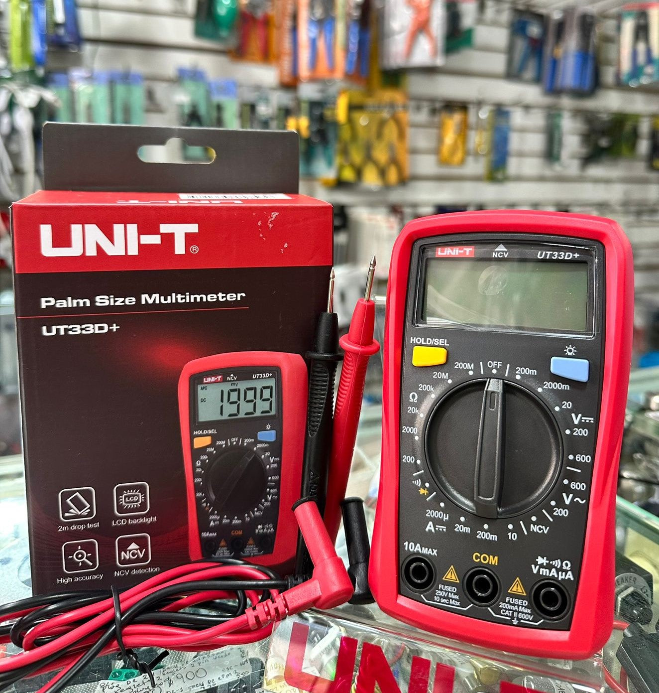 Multímetro Digital UNI-T UT33D+