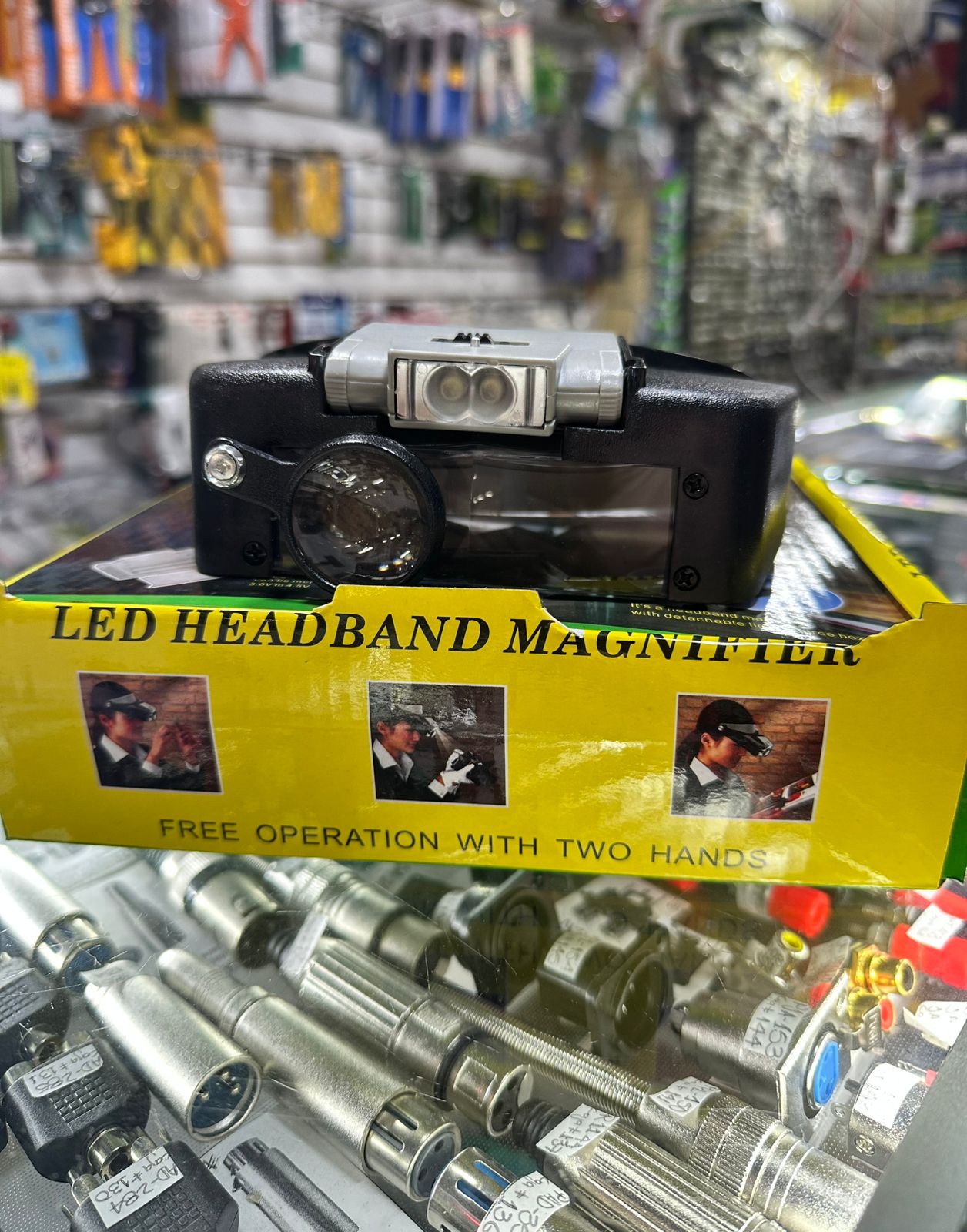 Lupa Tipo Balaca con Lentes Intercambiables y Luces LED